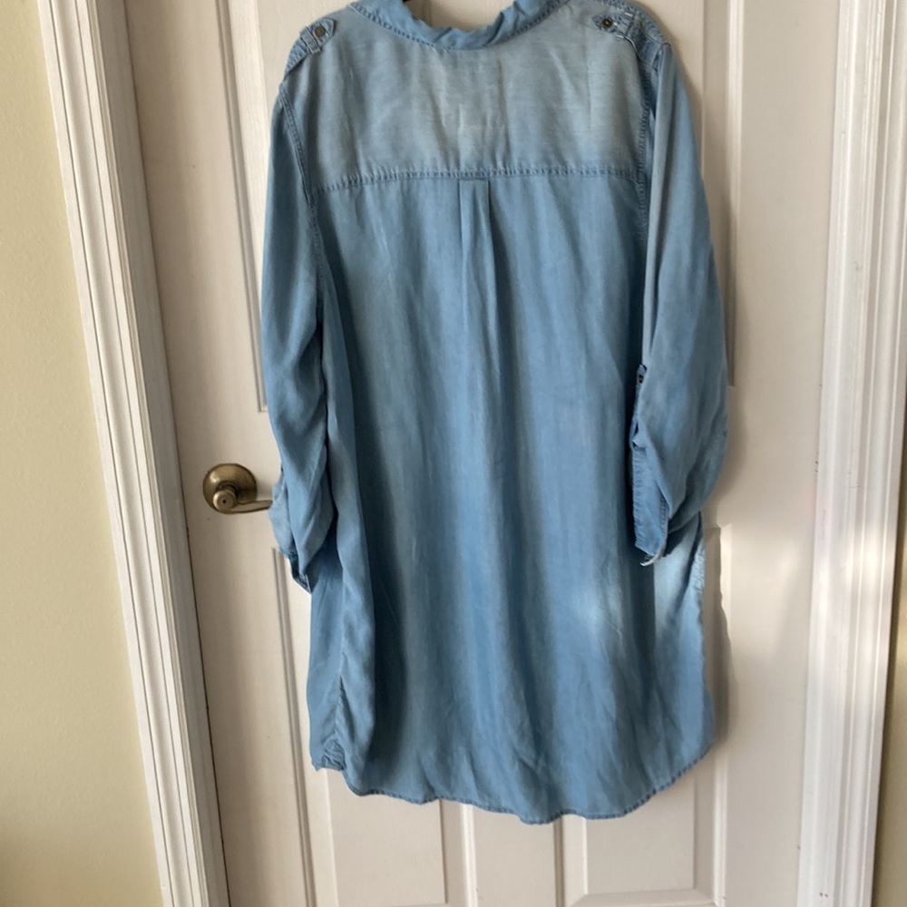 Dress - Picture 5 of 5